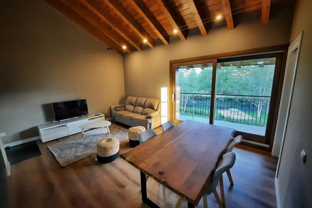 Appartement Le Mouflon Sainte-Leocadie ภายนอก รูปภาพ